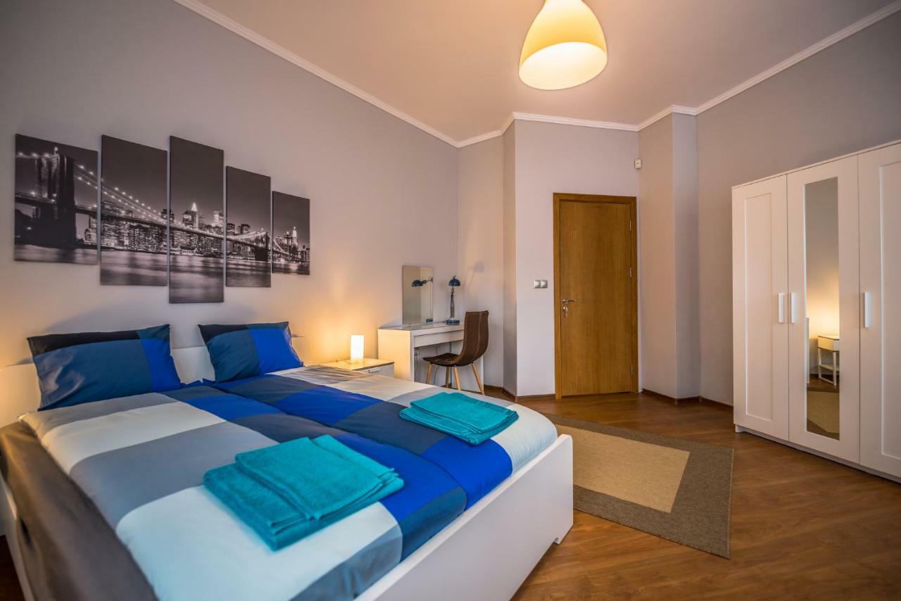 5Th Avenue Sofia Two Bedroom, Two Bathroom, Positano Street Suite By Flat Mаnager Exterior foto